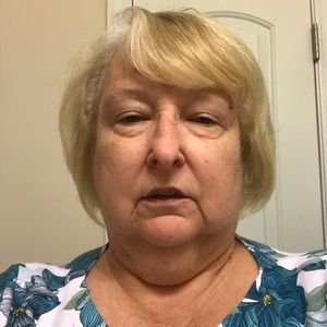 Meet your Posher, Brenda